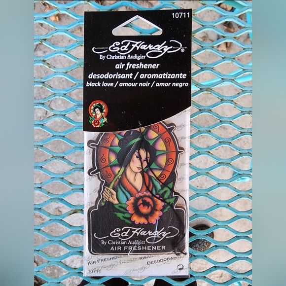 Ed hardy Car Air Freshner Love Is In The air series 24 Choices! - Picture 12 of 16